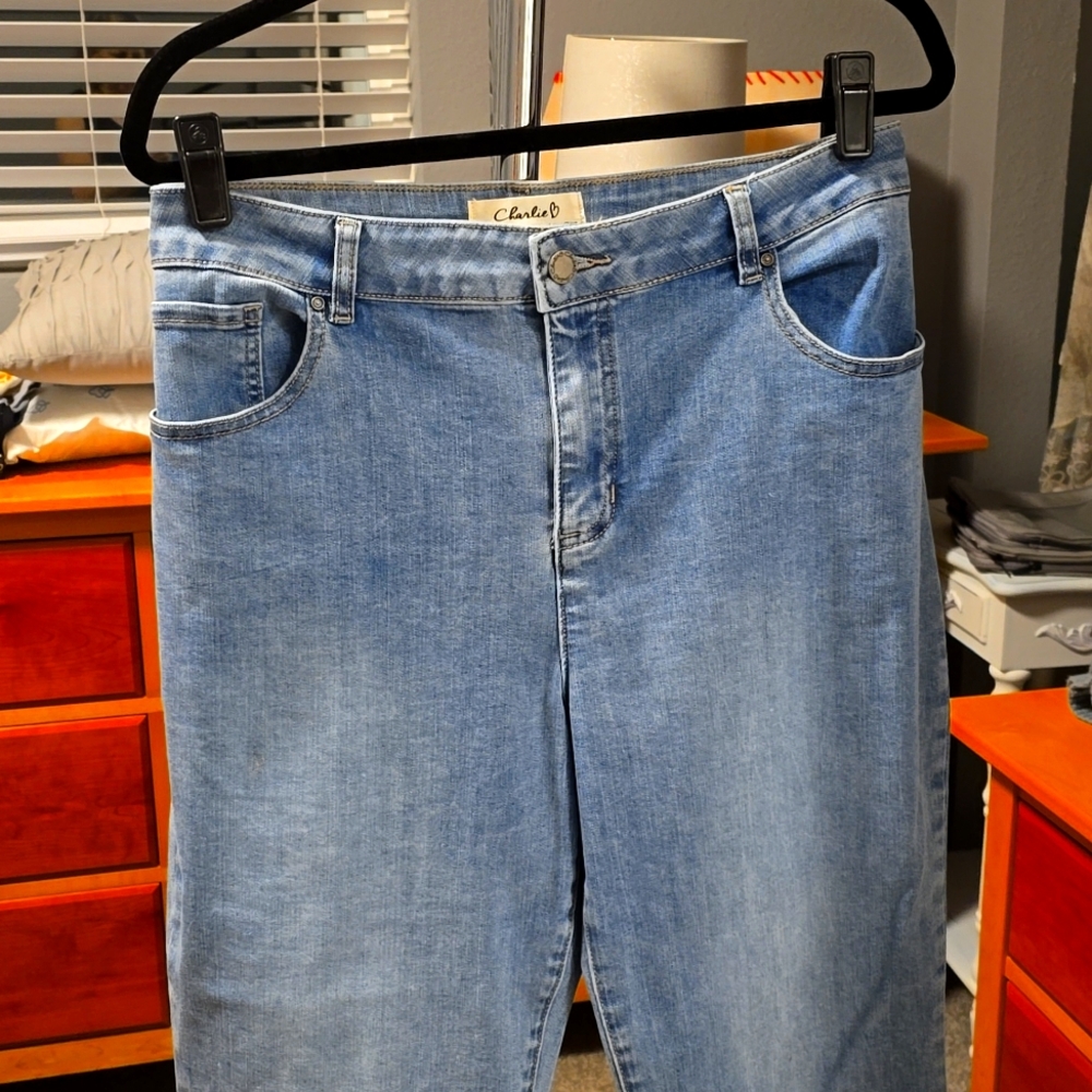 Charlie B Jeans, Size 16, Light Wash